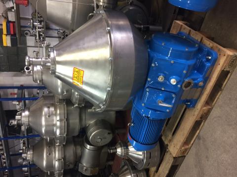 ALFA LAVAL MRPX 410 TGD 74 MILK SEPARATOR 7500 L / H