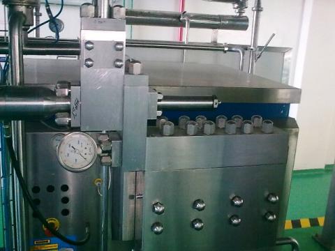 APV Homogenizer Rannie Type BT 25.81H
